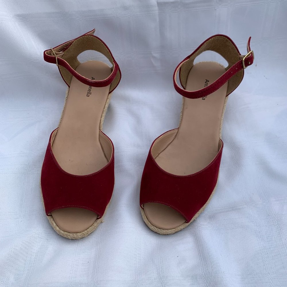 Antonella size 6 Braided Jute Wedge 2.25" Heel Sandals with Adjust. Ankle Strap